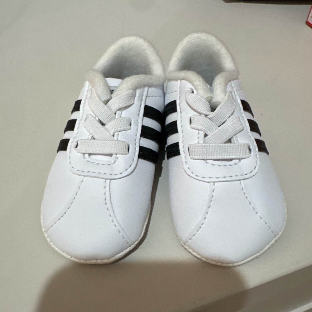 Adidas Baby Crib Shoes Size 1